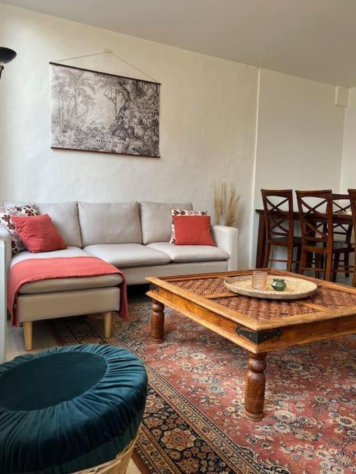 La Boheme 2 Apartment Байо Екстериор снимка